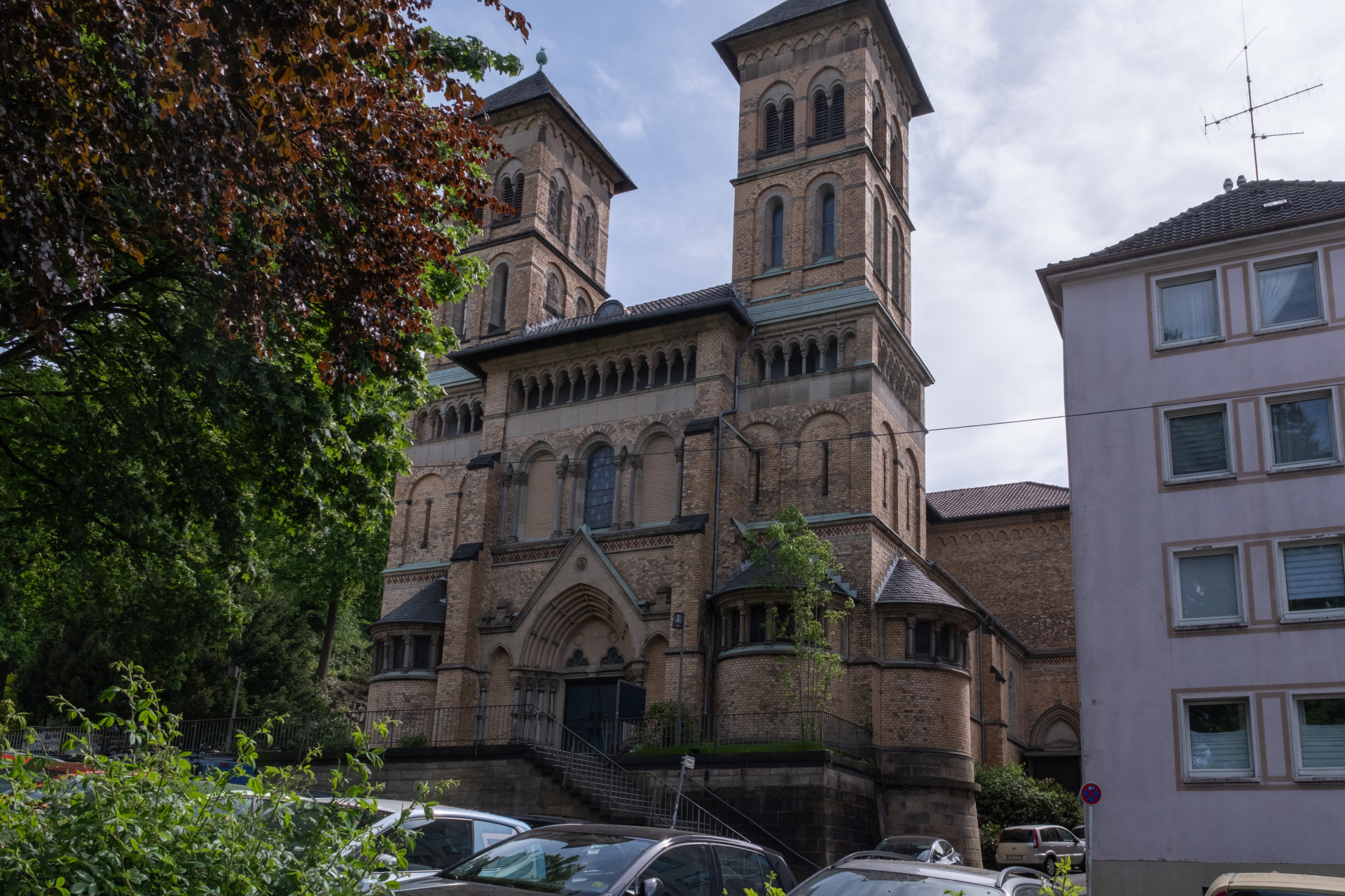 St. Laurentius Church (Wuppertal) & Copper Beech
