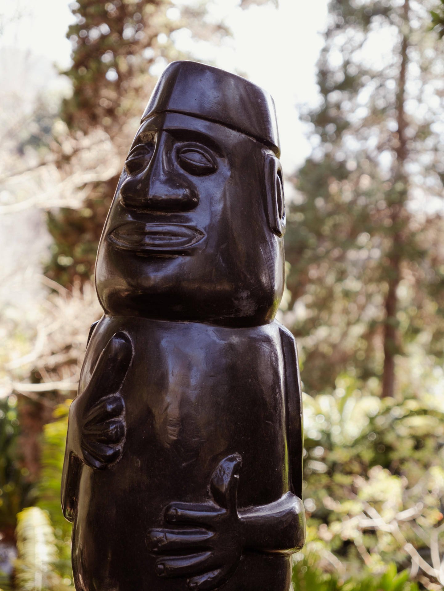 Simbabwe-Shona-Skulptur, Monte Palace Tropischer Garten