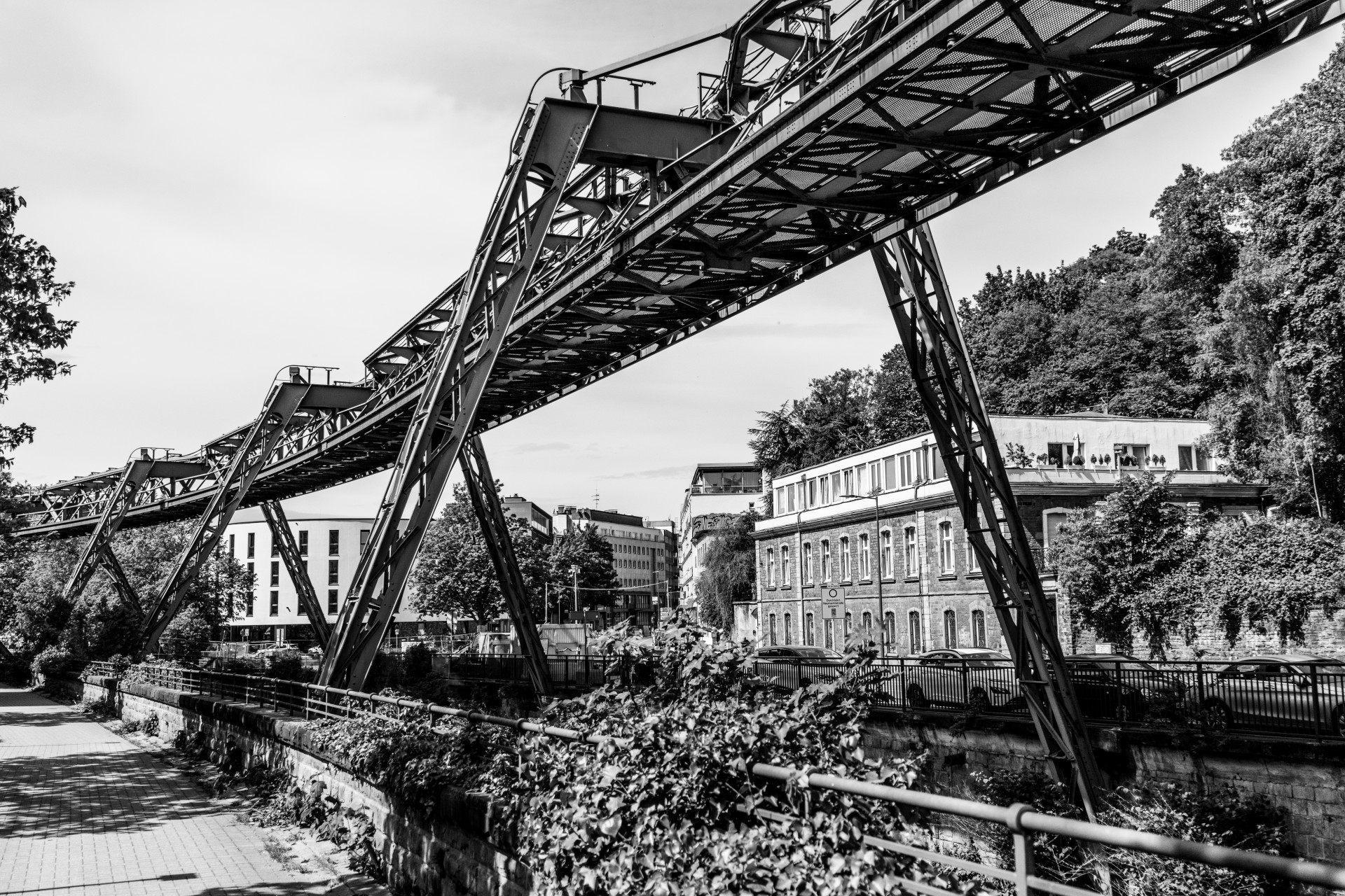 Wuppertal Schwebebahn (Suspension Railway) Structure