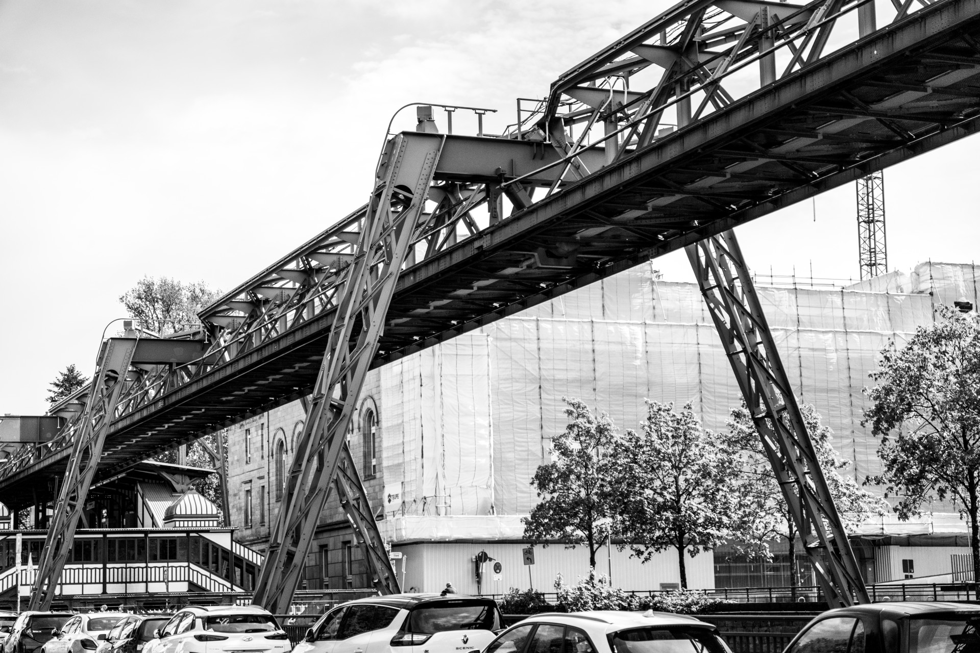 Wuppertal Schwebebahn (Suspension Railway) Structure