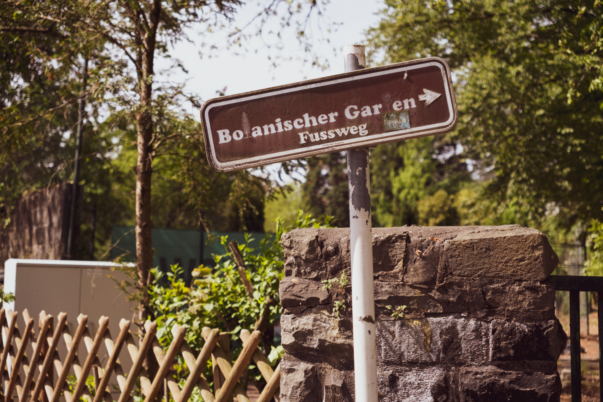 Botanischer Garten Wuppertal Entrance Sign