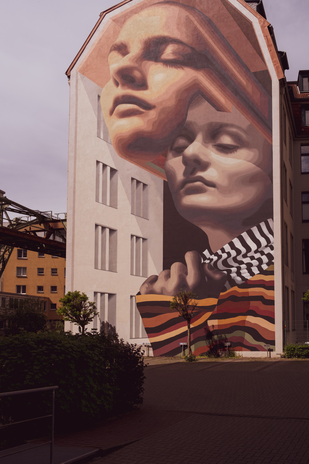 Wuppertal Mural & Schwebebahn: Contemplative Faces