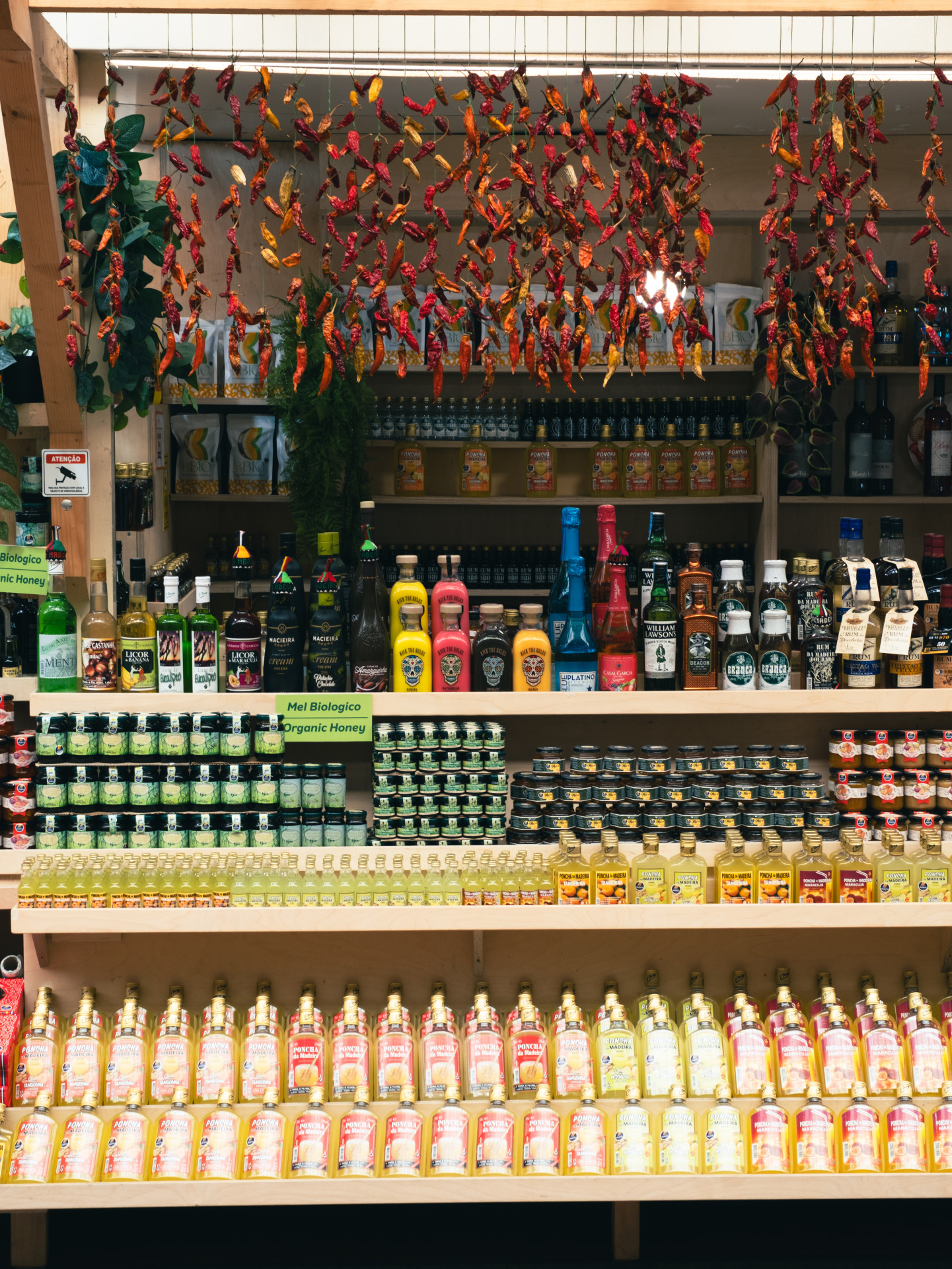 Dried Piri-Piri & Poncha at Mercado dos Lavradores