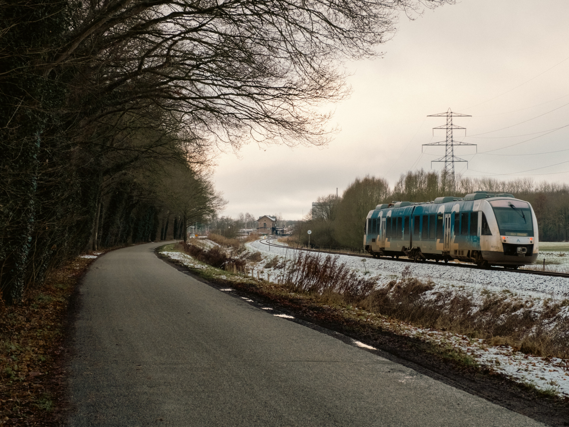 Scenic Train Ride at Ampsen Estate